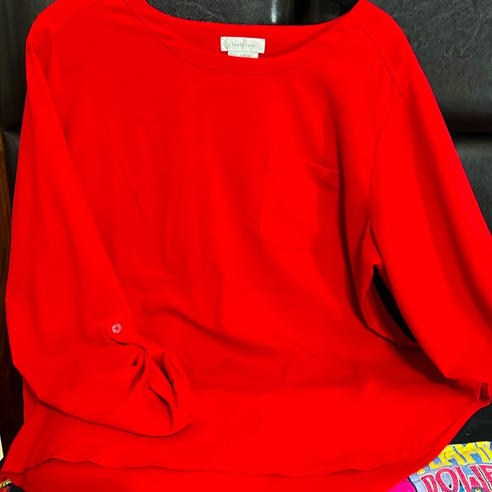 VanHeusen Blouse